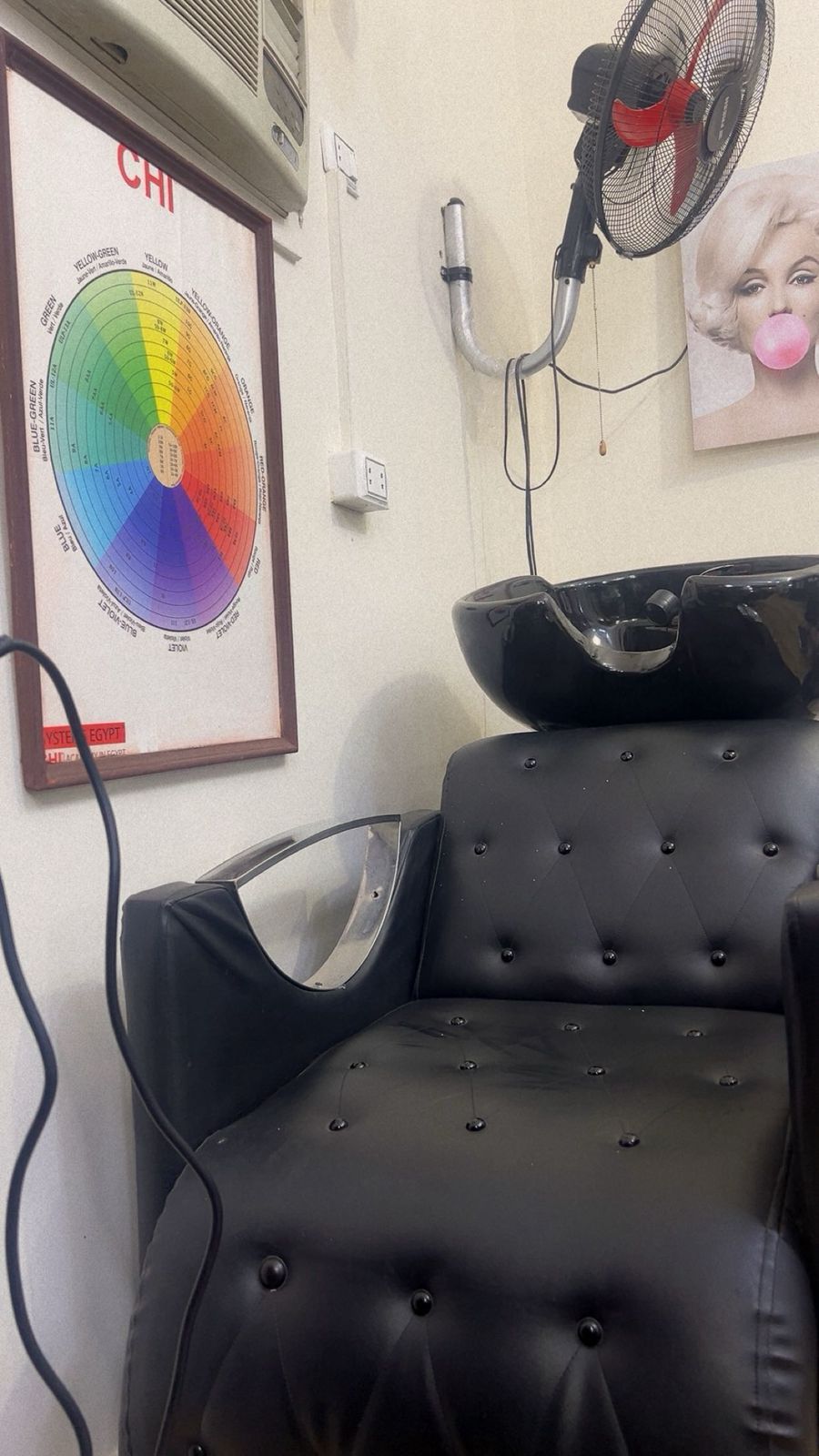 Professional hair styling station at Sanaa Ahmed Beauty Salon, a women-only salon near Durrat Al Qahira New Cairo
